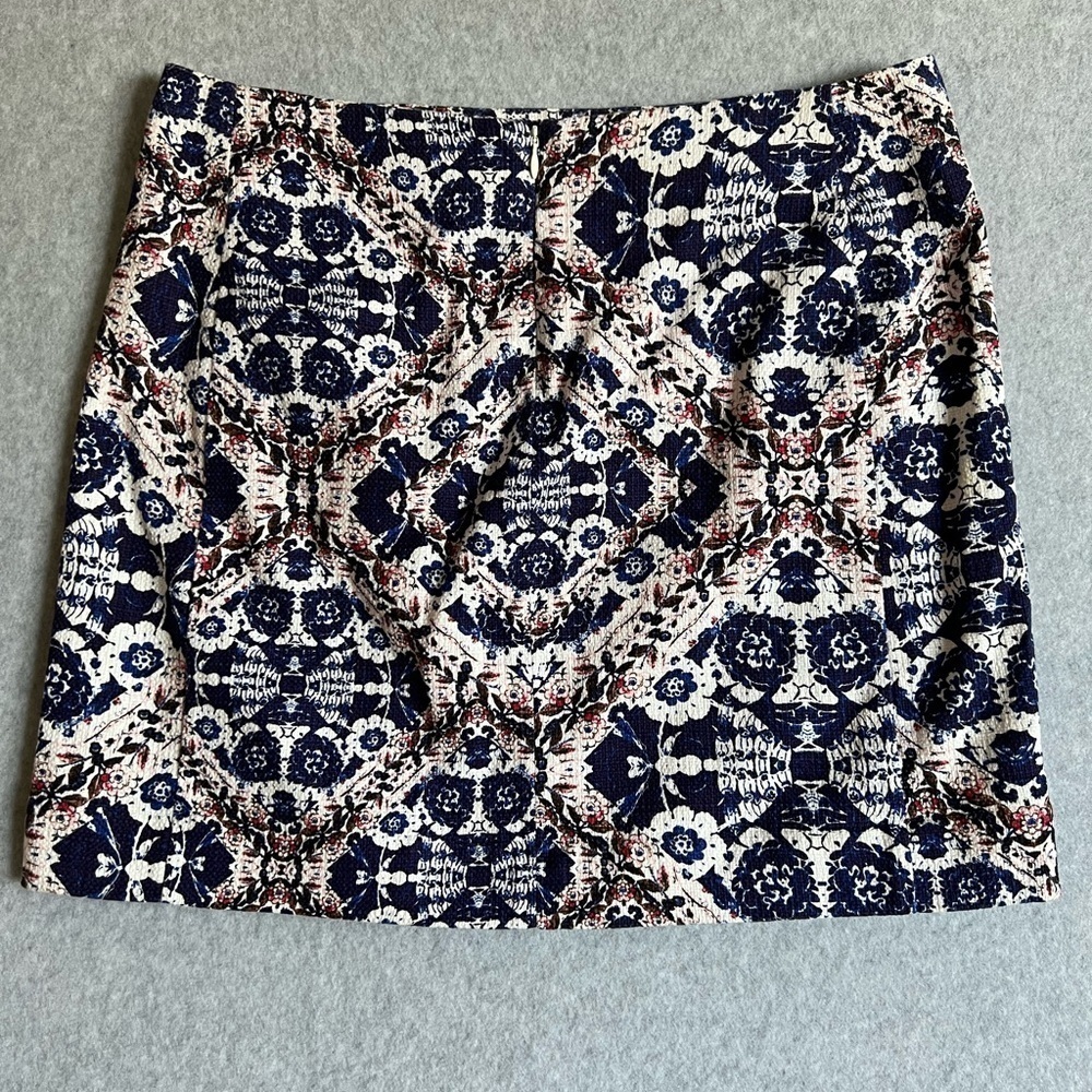 Joe Fresh Women’s Skirt Size 8 - Picture 2 of 4